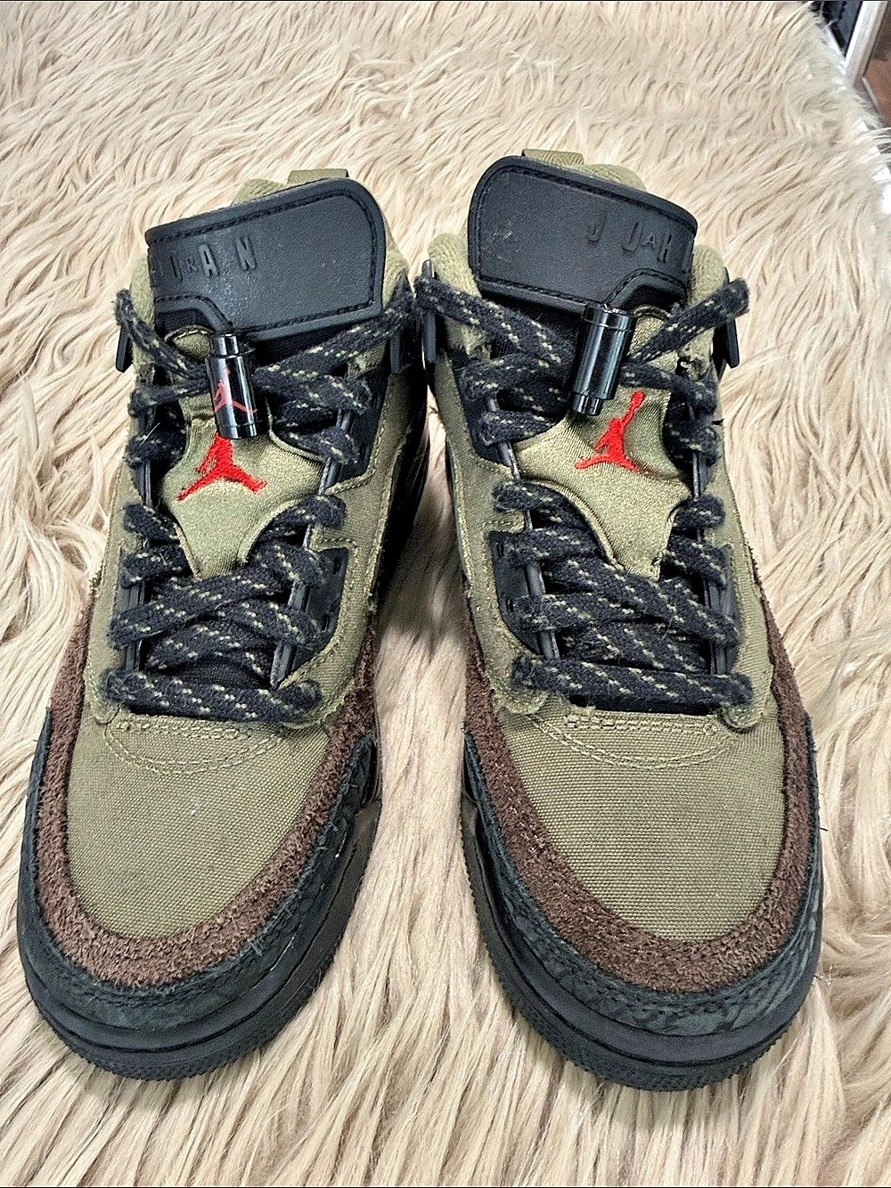 Air Jordan Spizike Low Medium Olive US 4.5Y